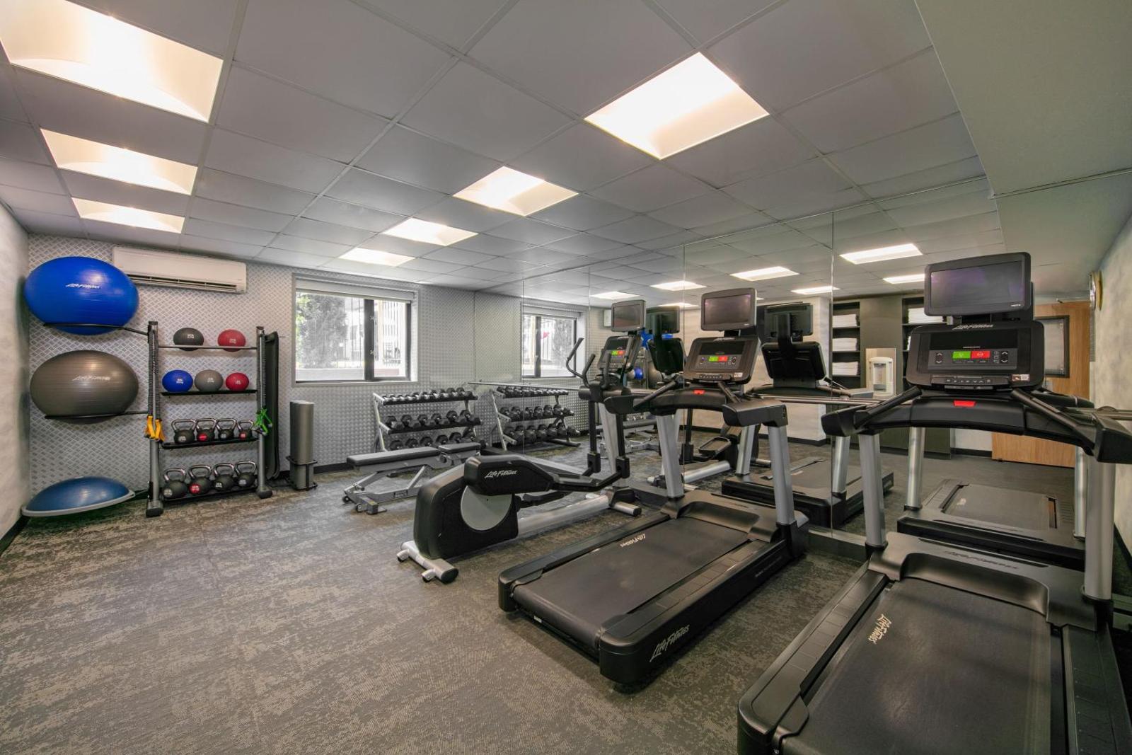 Fairfield Inn by Marriott New York JFK Airport
