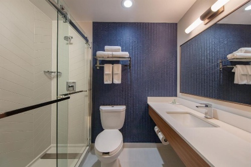 Fairfield Inn by Marriott New York JFK Airport image 8