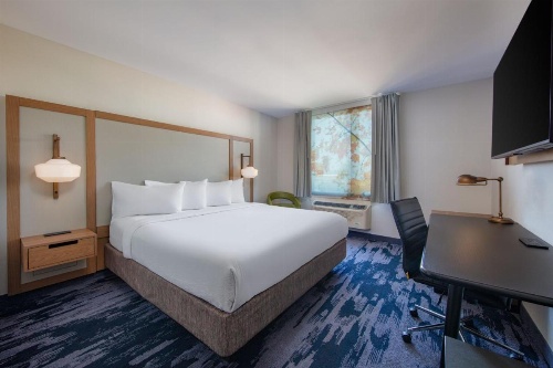 Fairfield Inn by Marriott New York JFK Airport image 10